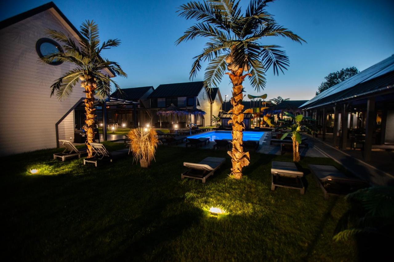 Villa Royal Palm Mielno Mielno  Exterior foto